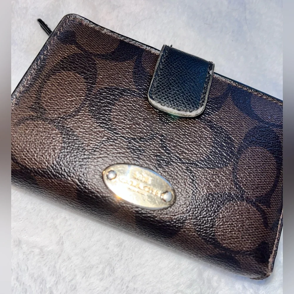 Coach Black and Brown Leather logo Wallet - Picture 2 of 11